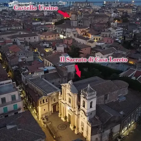 Il Sacrato Di Casa Loreto