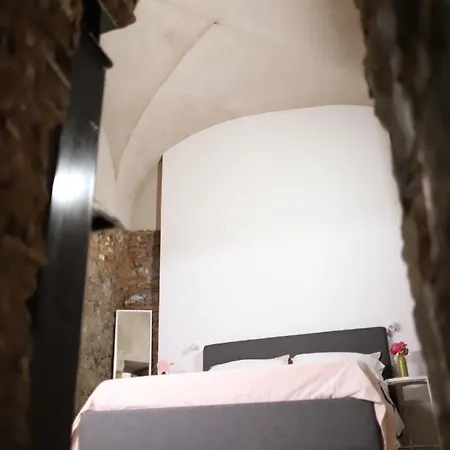 Il Sacrato Di Casa Loreto Apartmán